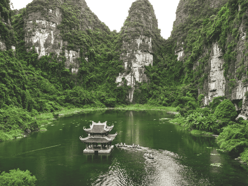 Cultural Heart Of Vietna...