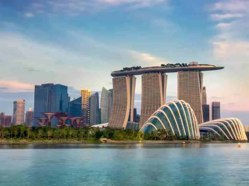 Twin City Delights – Singapore & Malaysia