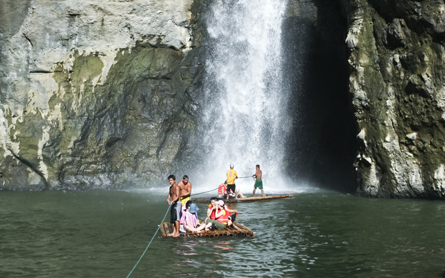 Discover Manila: 4-Day Cultural & Nature Escape