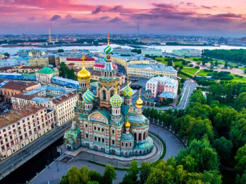 Discover Russia – St. Petersburg Tour