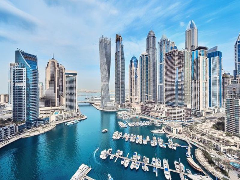 Magic in the Emirates - Dubai & Abu Dhabi Tour