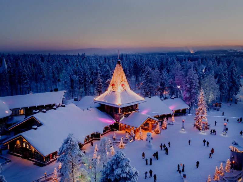 Arctic Wonders & Norther...