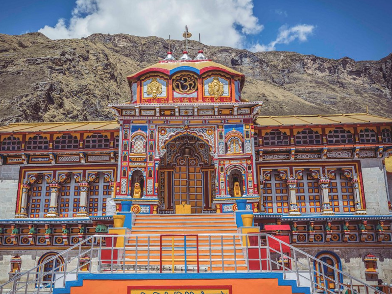 Do-Dham: Kedarnath & Badrinath Yatra By Helicopter