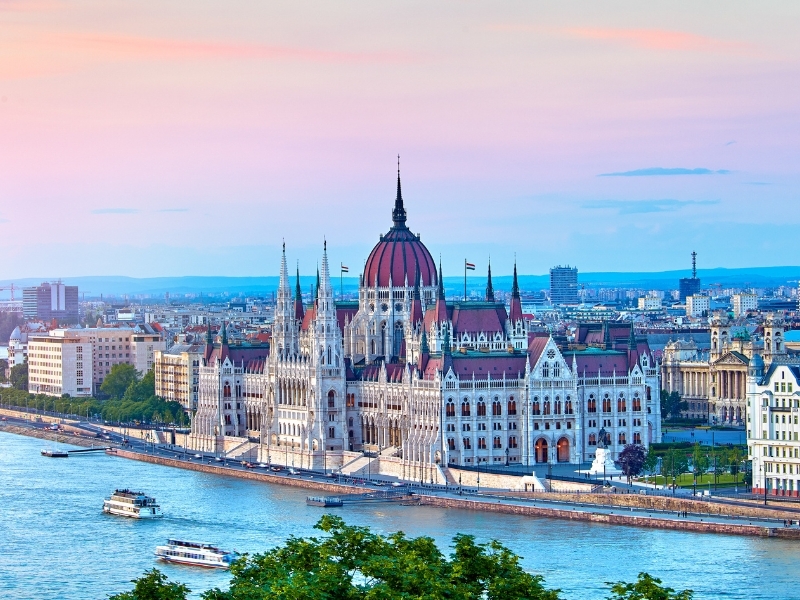 Golden Triangle - Prague, Vienna, Budapest Private Van Tour