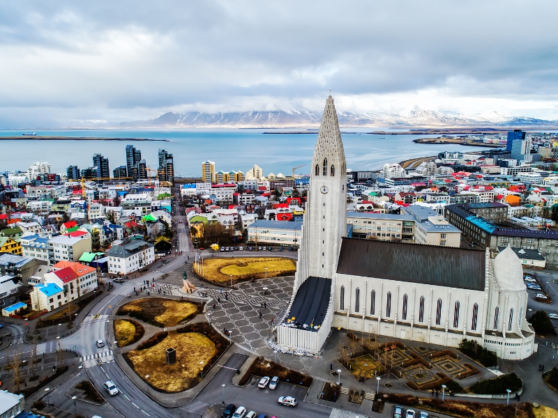 Scenic Iceland with Diamond Circle