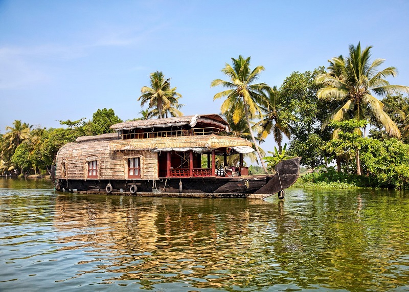 ENCHANTING KERALA