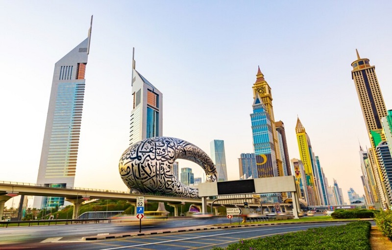 ESCAPE TO DUBAI