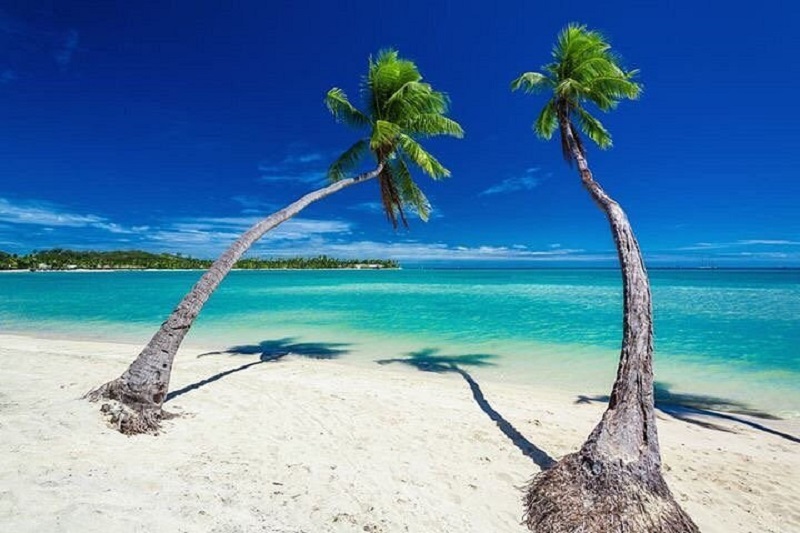 FASCINATING FIJI WITH AU...