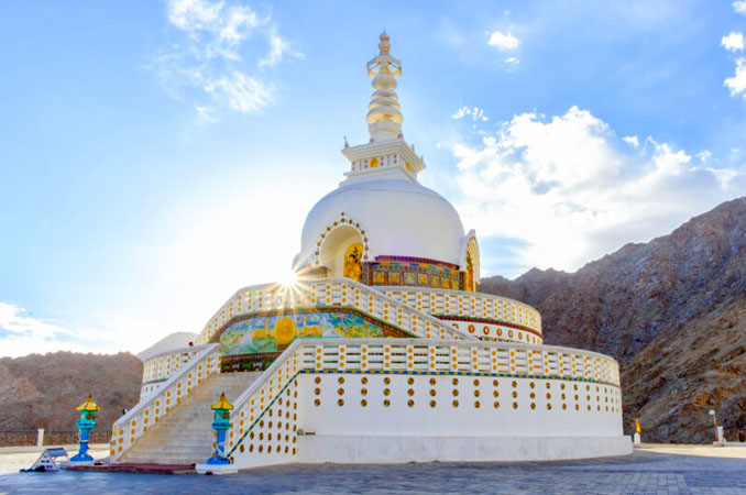 LET'S GO LADAKH