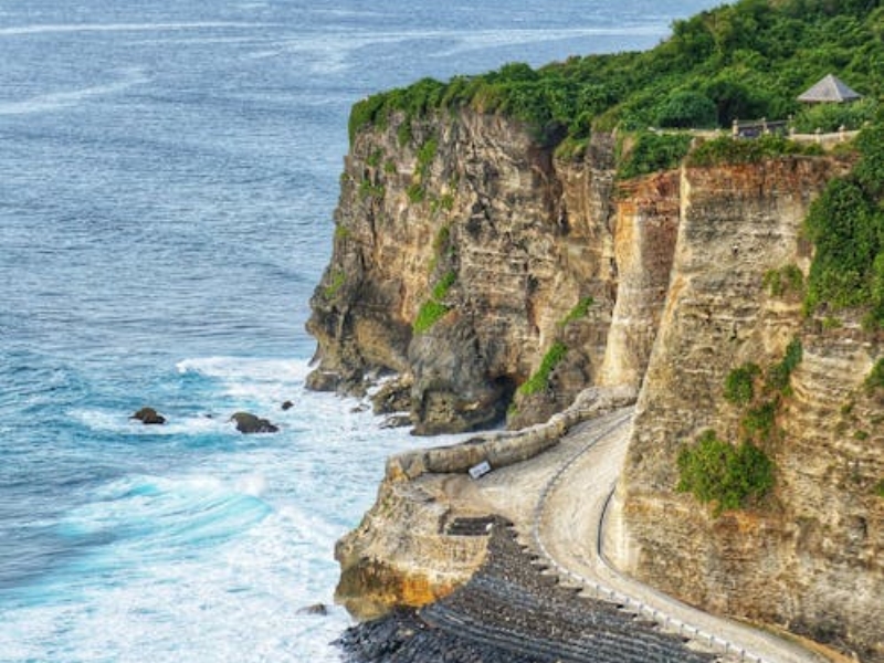 Bali Explorer: Kuta Stay with Ubud, Temples & Nusa Penida Adventure