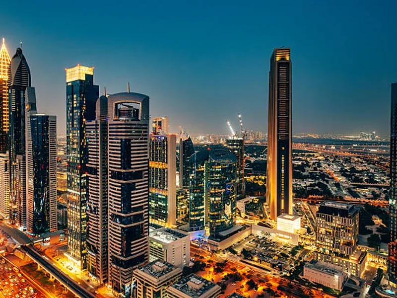 TFE 05 - Dashing Dubai �...