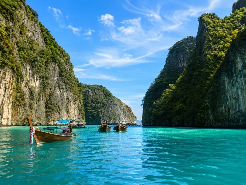 TFE 02 THRILLING THAILAN...