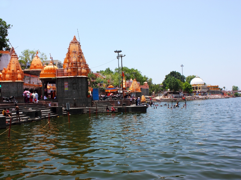 Jyotirlinga Darshan with Maheshwar 3N-4D